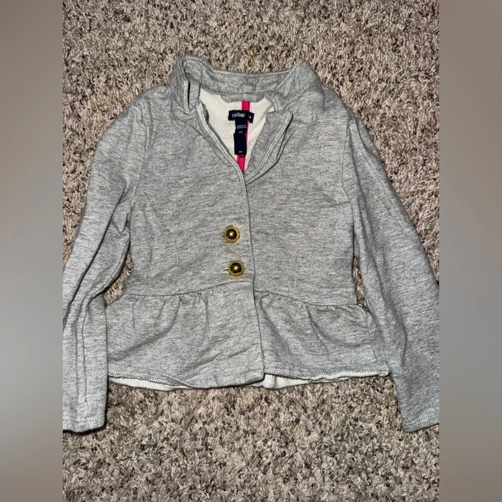 Toddler sweaters - 4 items